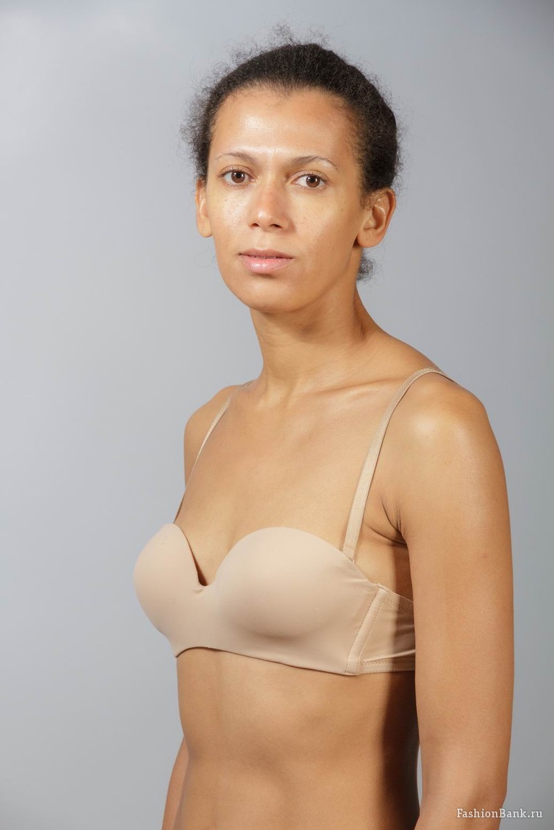  Nadine K