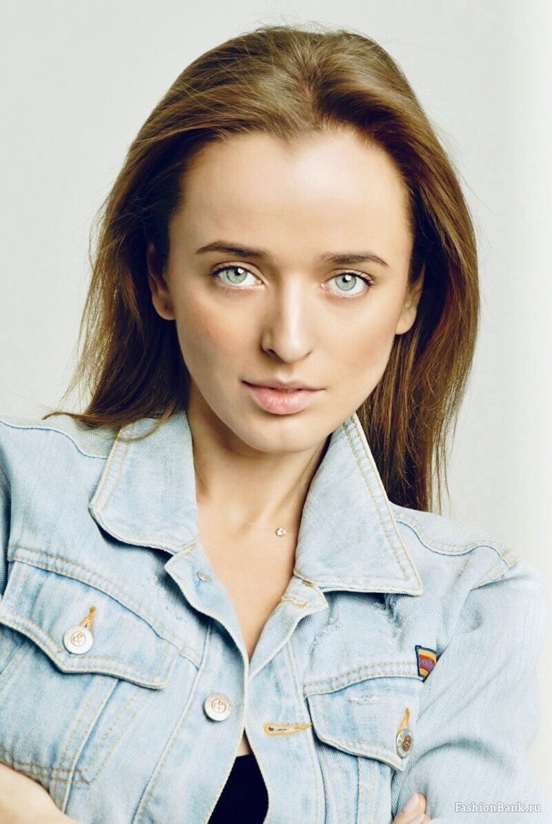  Ekaterina Zhuravleva