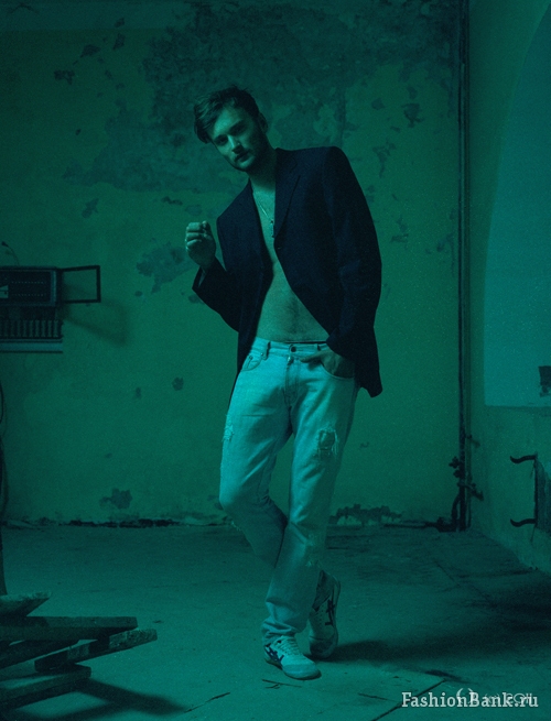  Igor E.