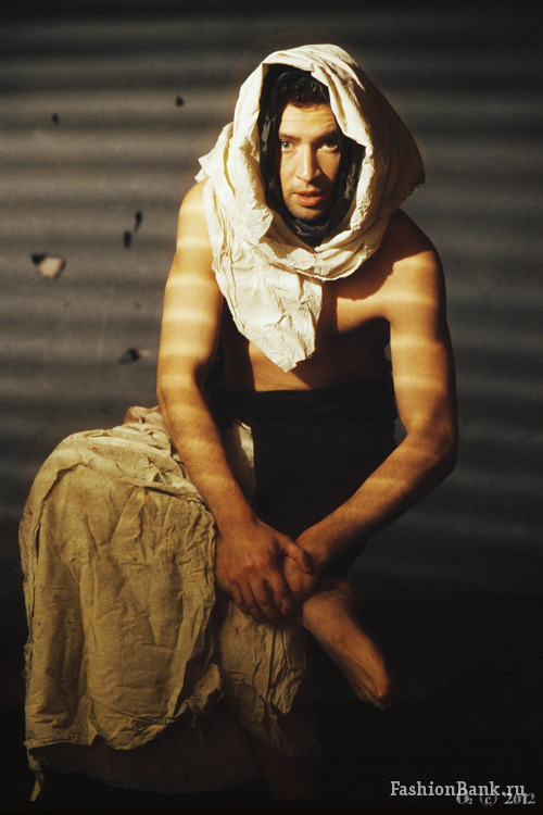  Igor E.