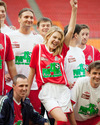 Наталья Водянова,на благотворительном матче в день защиты детей