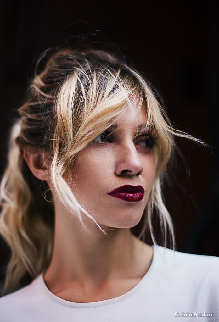  Elena Khramova