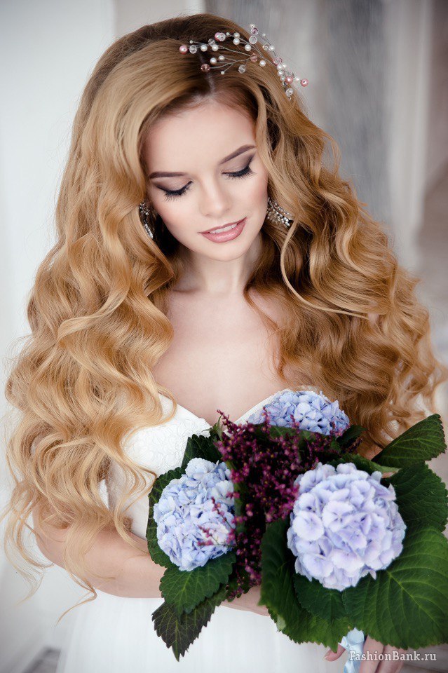  Ann BG