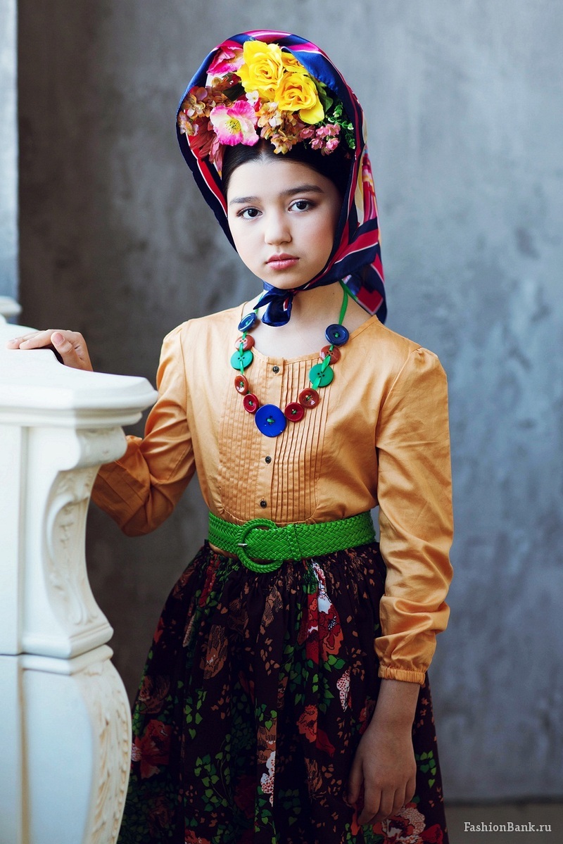  Arina Art