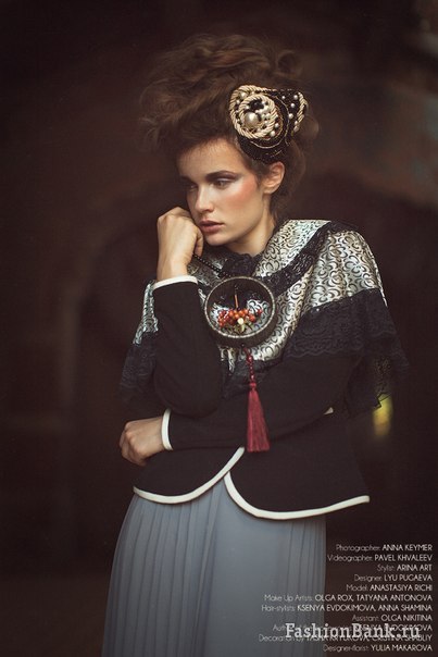  Arina Art