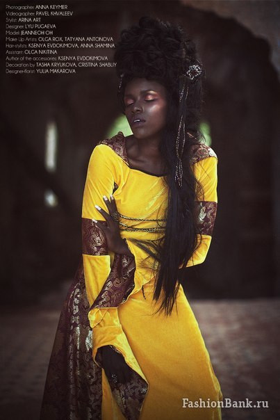  Arina Art