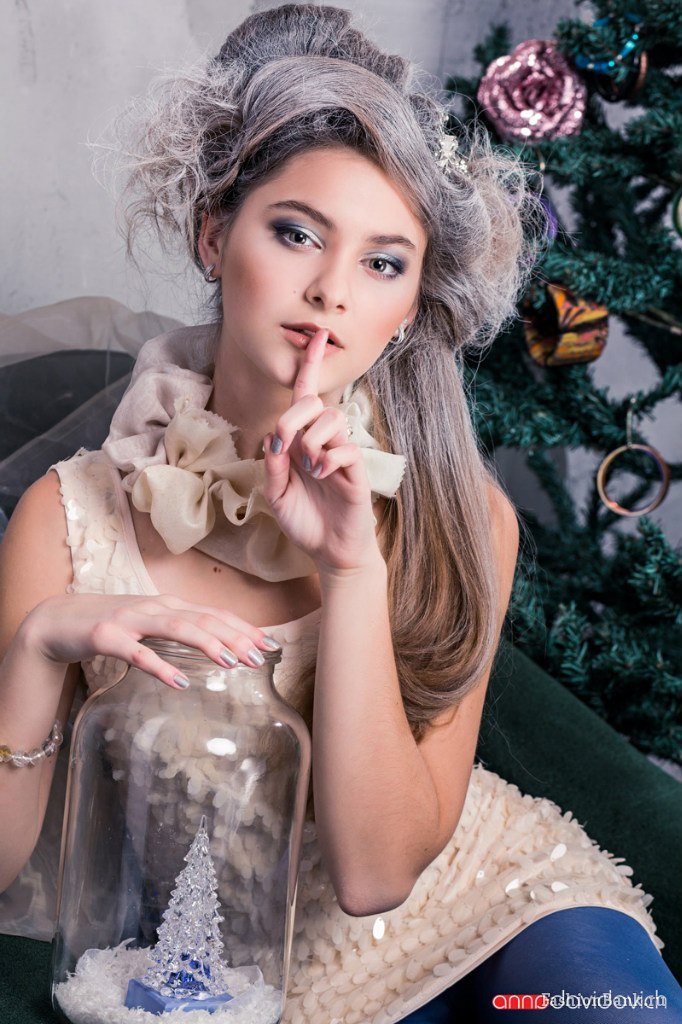 Arina Art