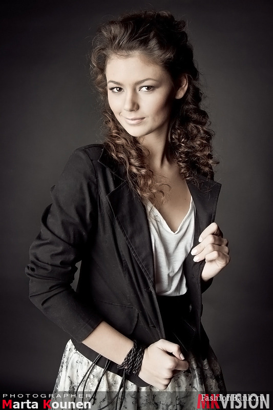  Marta Kounen