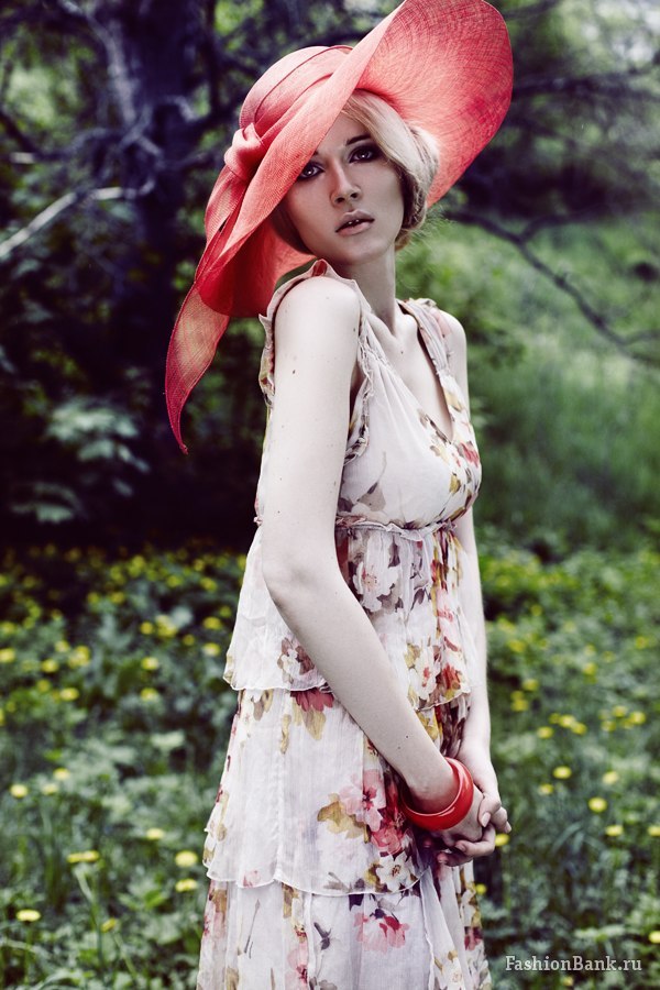 Sasha Lang