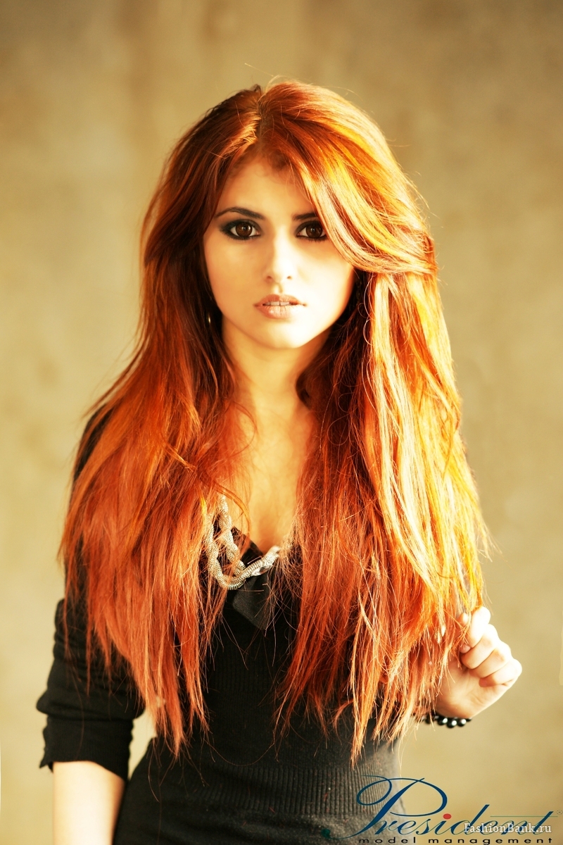  Julia Zabolotnikova