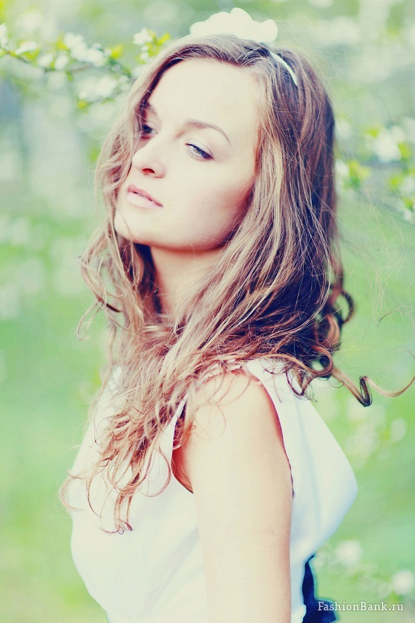  Mila Leto