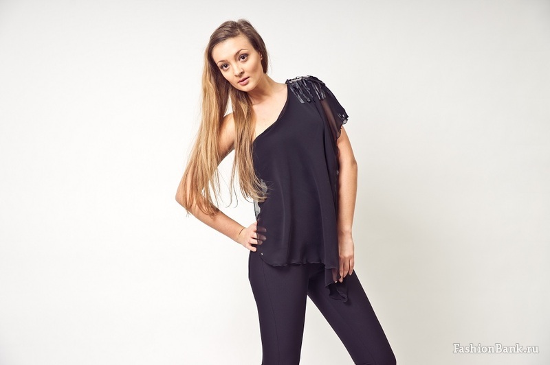  Antonina S
