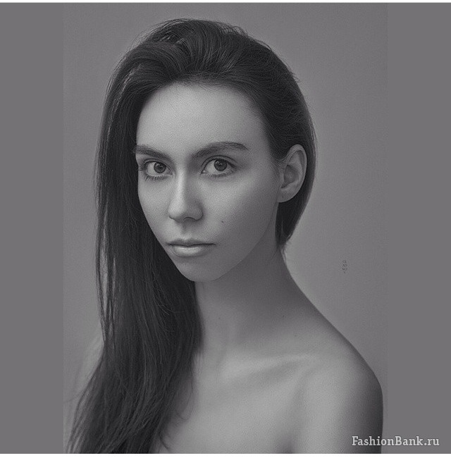  Katrin Suess