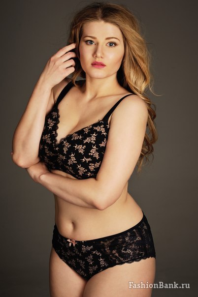  Sasha Rusanova