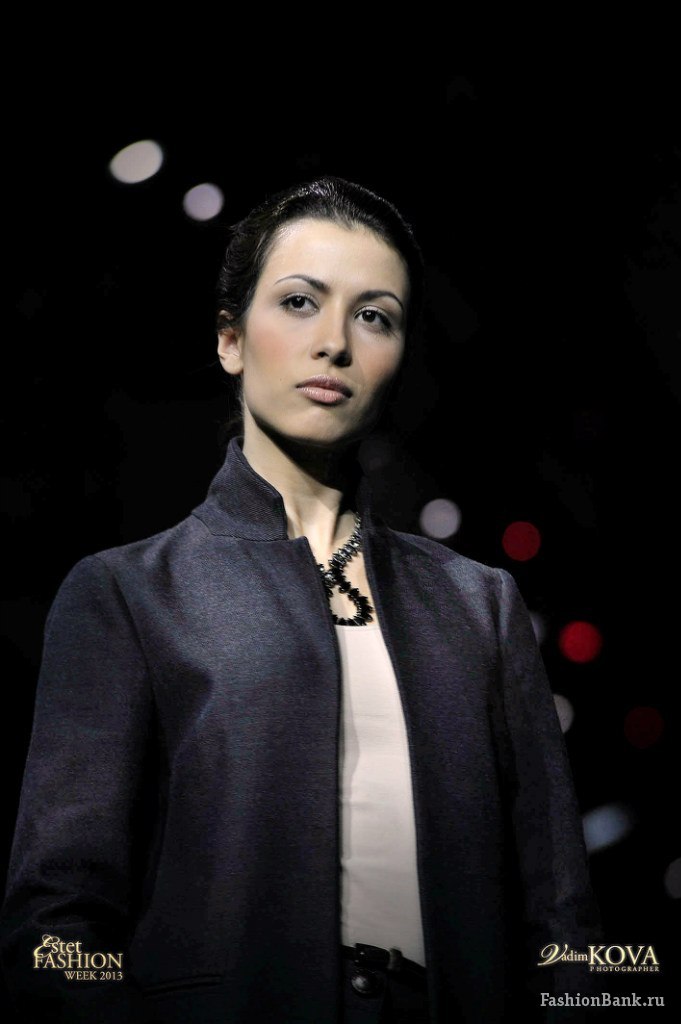  Eri Model