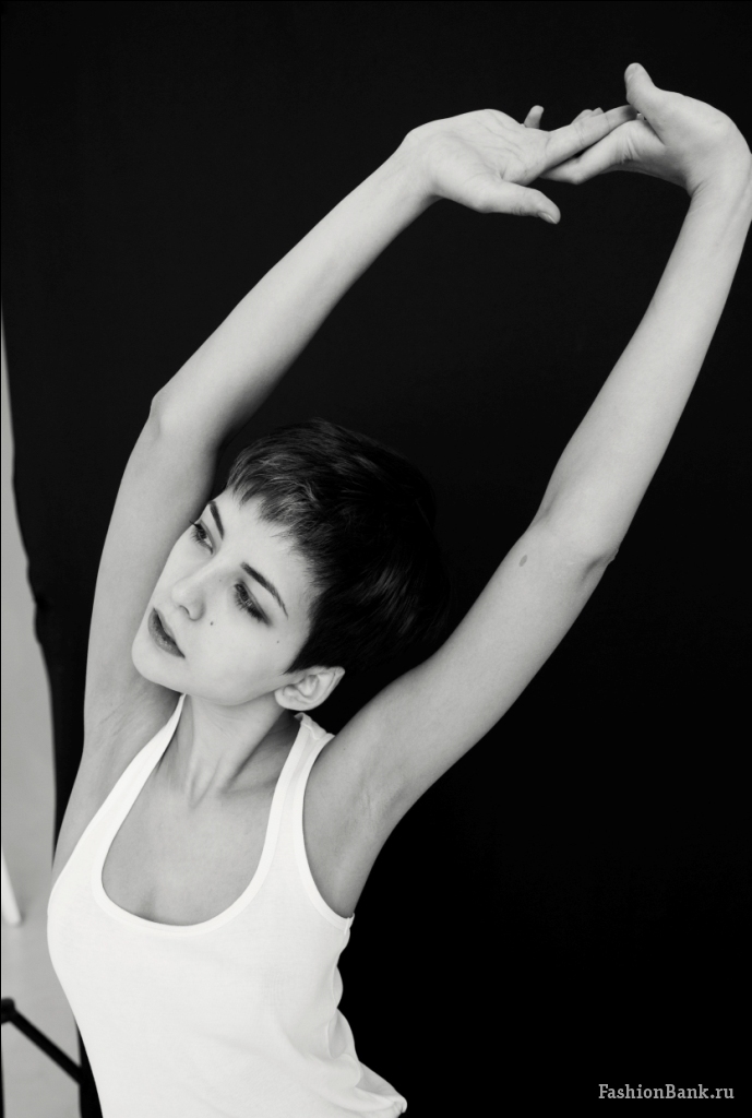  Karina Zotova