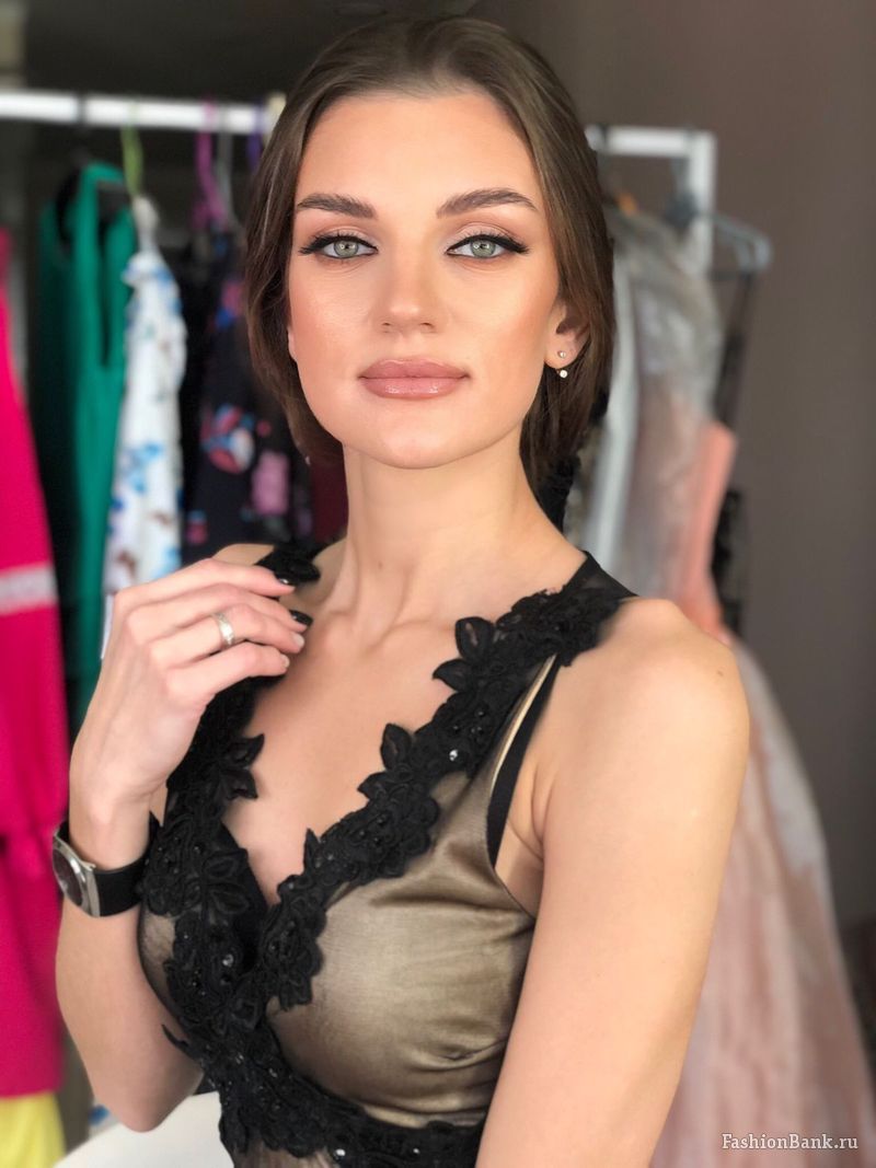  Arina Nikolaeva