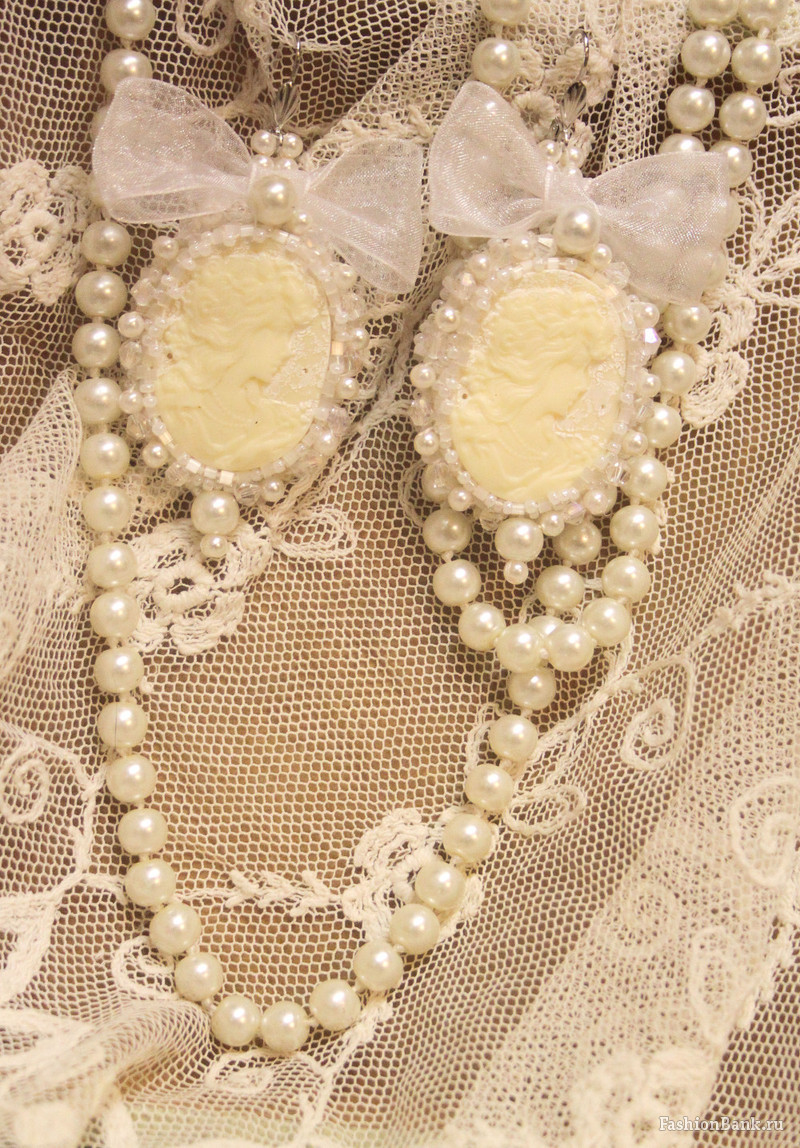  Diana Accessories