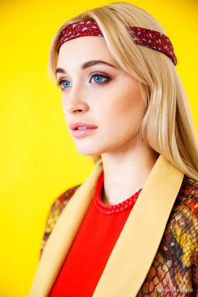  Elena Redkaya