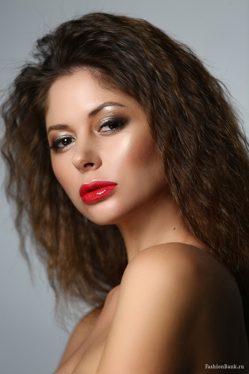  ����� Makeup artist 