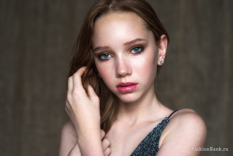 ����� Makeup artist 