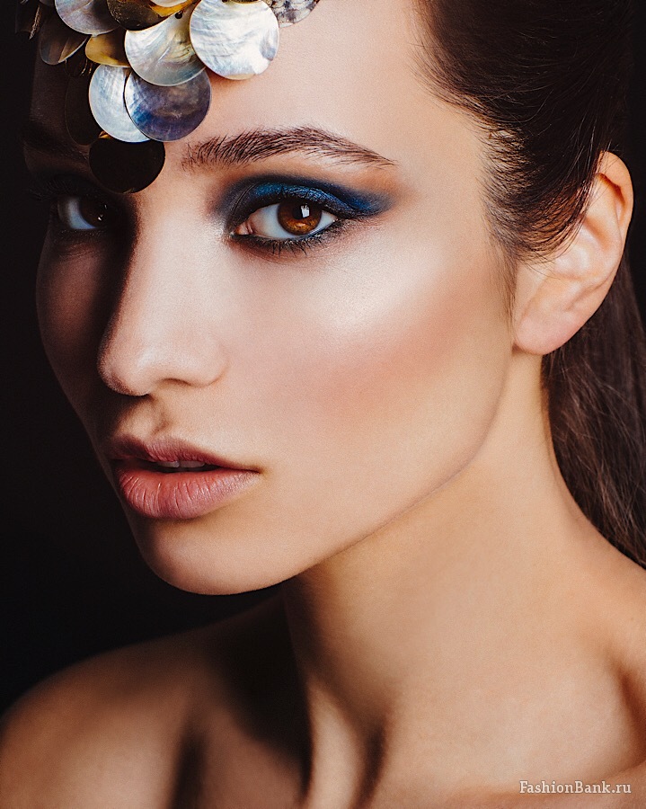  ����� Makeup artist 