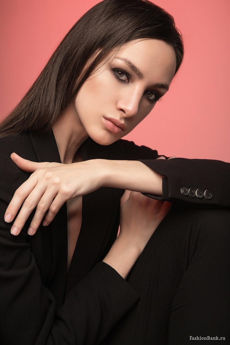  Ekaterina Khitrova