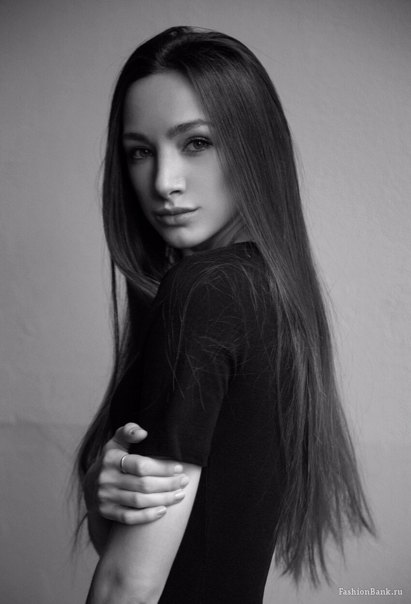  Ekaterina Khitrova