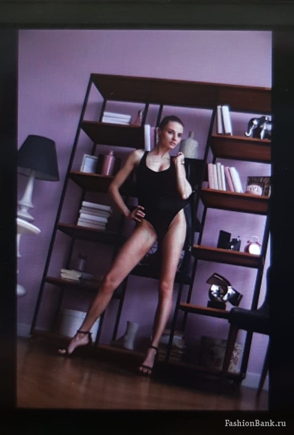  Elena Meko