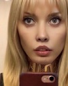 Model: Alena Simonova, selfie 
