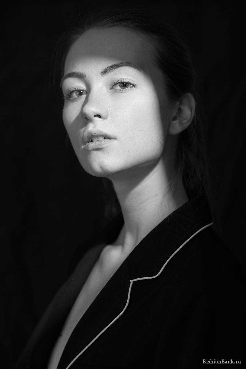  Anna Spirido