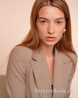  Zoia Panishcheva